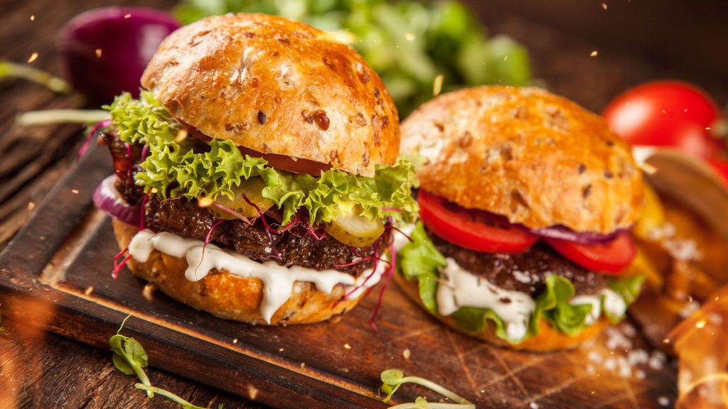 Fryer recipe: burgers – American dinner at home