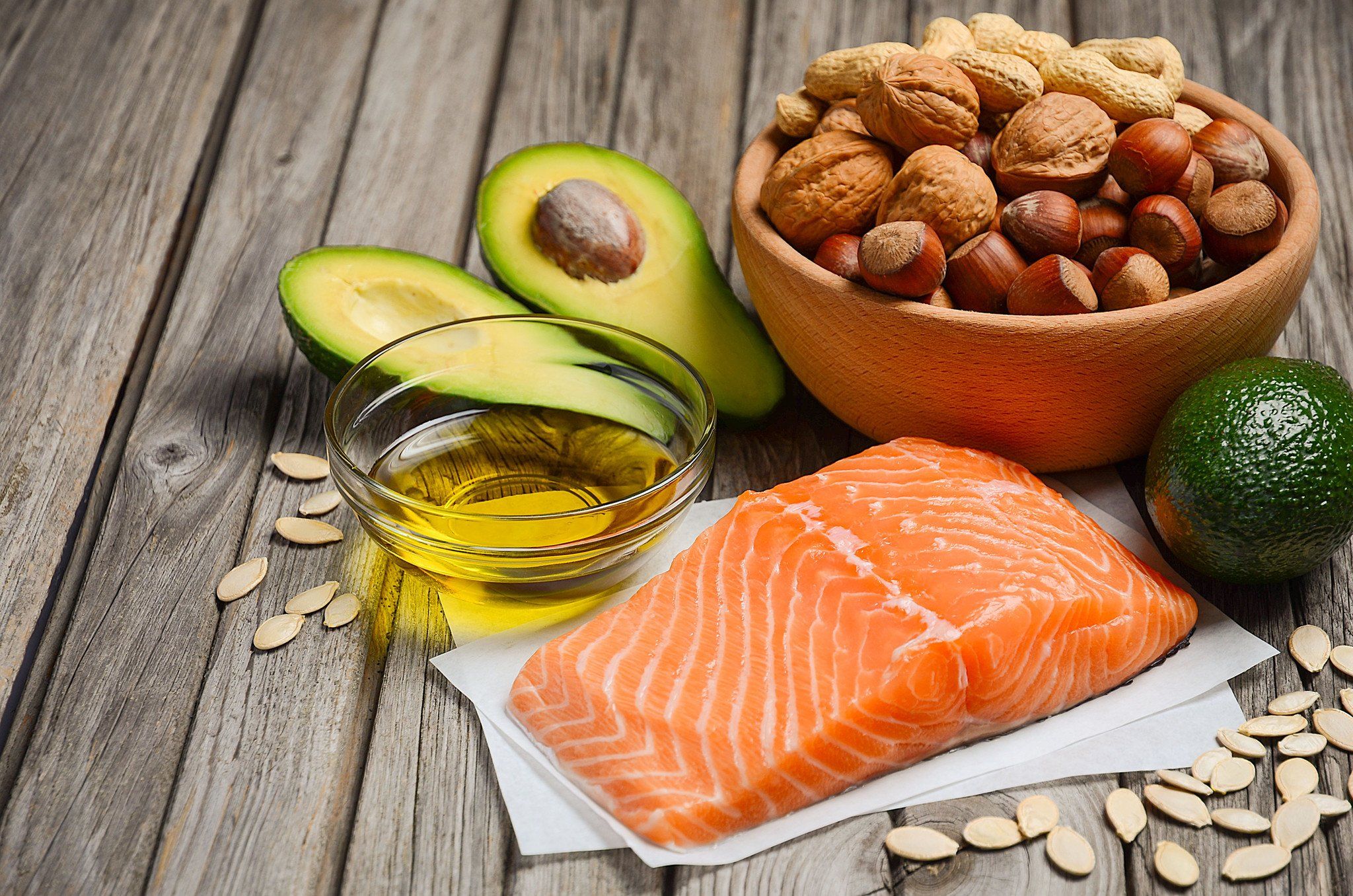 Saturated and unsaturated fatty acids: a simple explanation of the difference